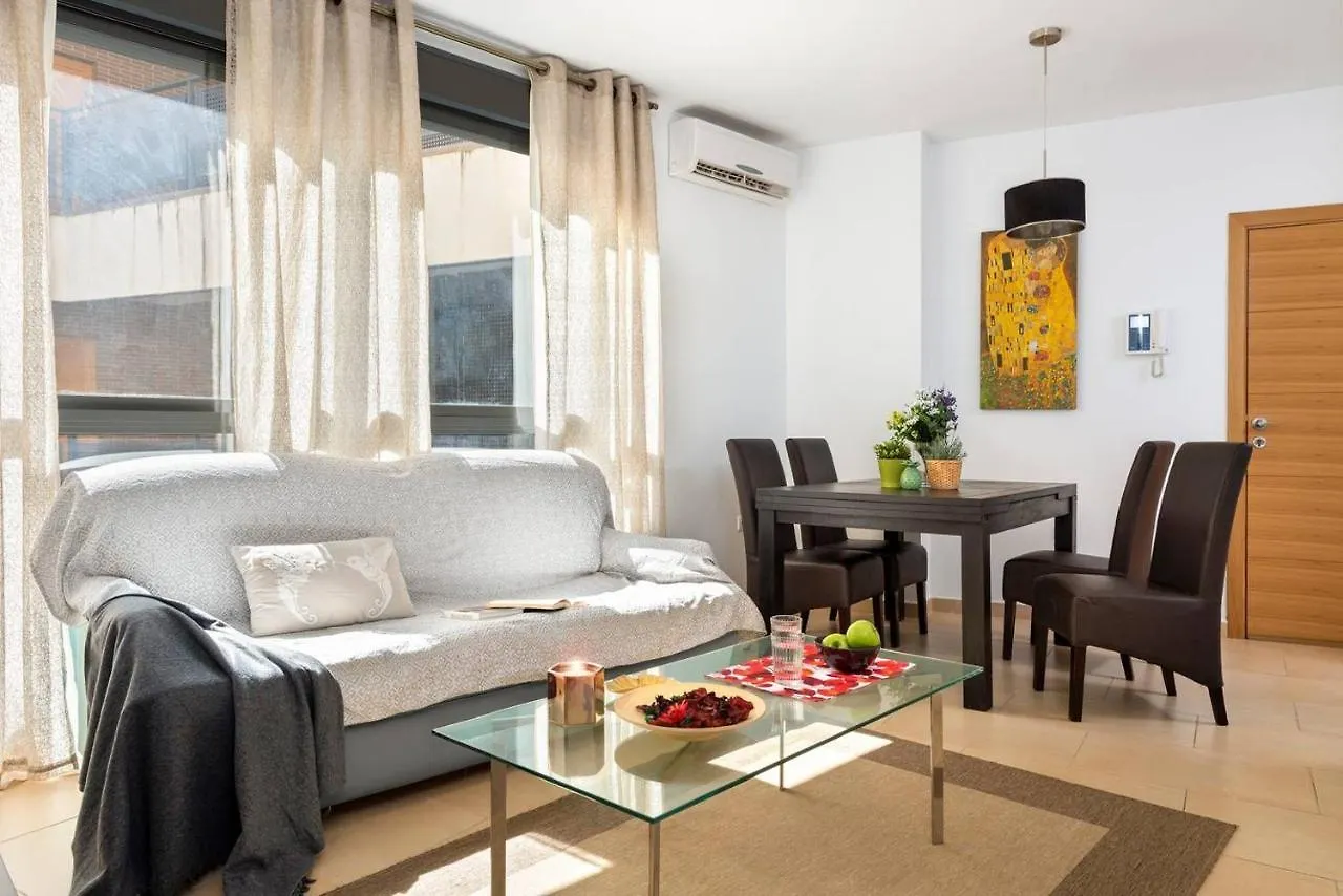 Lifestyle By Sevillaluxurysuites