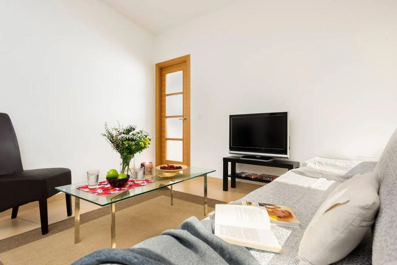 Apartment Lifestyle By Sevillaluxurysuites